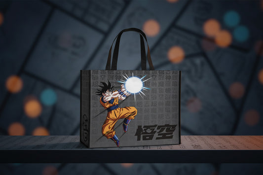 Grand sac shopping Dragon Ball Z avec Son Goku réalisant un Kamehameha