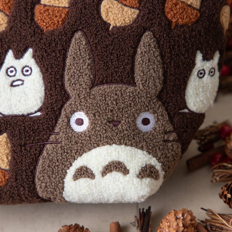 MON VOISIN TOTORO - Totoro noisettes - Sac brodé